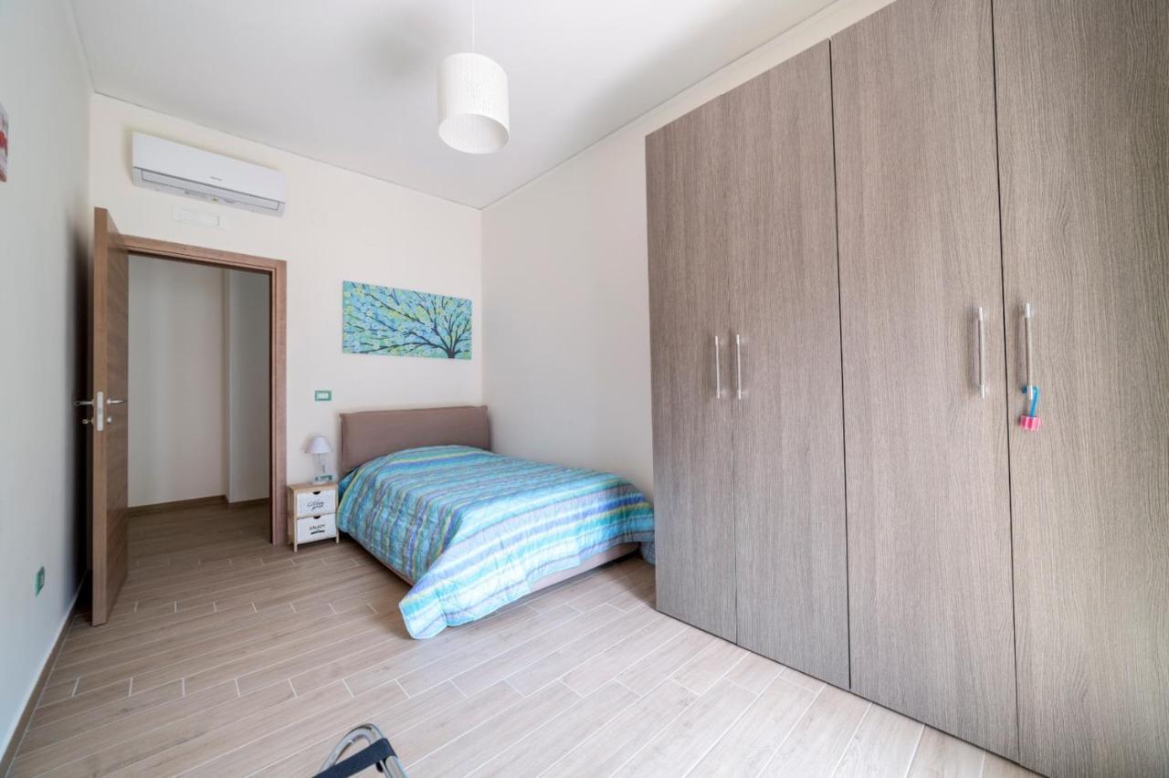 Osolemiohouse Apartment Minori Bagian luar foto