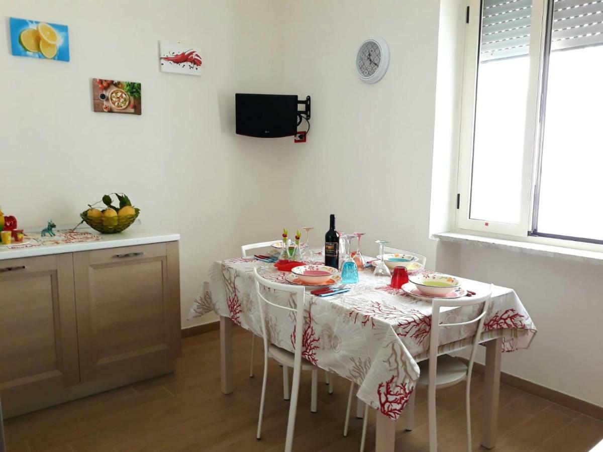 Osolemiohouse Apartment Minori Bagian luar foto